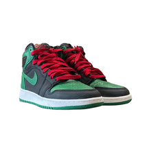 Load image into Gallery viewer, Jordan 1 “Pine Green”
