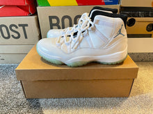Load image into Gallery viewer, Jordan 11 “Legend Blue”
