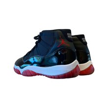 Load image into Gallery viewer, Jordan 11 “Bred”
