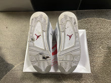 Load image into Gallery viewer, Jordan 4 “White Oreo”
