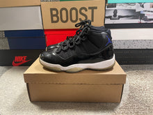 Load image into Gallery viewer, Jordan 11 “Space Jam”
