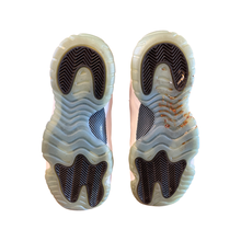 Load image into Gallery viewer, Jordan 11 “Legend Blue”

