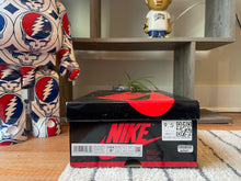 Load image into Gallery viewer, Jordan 1 “Patent Bred”
