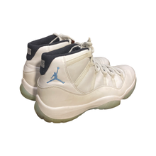 Load image into Gallery viewer, Jordan 11 “Legend Blue”

