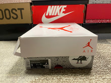 Load image into Gallery viewer, Jordan 4 “White Oreo”
