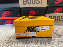 Load image into Gallery viewer, DS Jordan 1 “Taxi”
