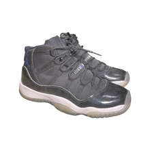 Load image into Gallery viewer, Jordan 11 “Space Jam”
