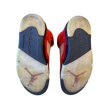 Load image into Gallery viewer, Jordan 5 “Raging Bull”
