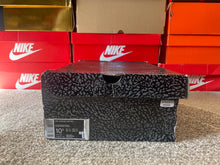 Load image into Gallery viewer, Jordan 3 “Racer Blue”
