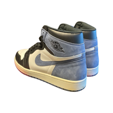 Load image into Gallery viewer, Jordan 1 “Blue Moon”
