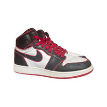 Load image into Gallery viewer, Jordan 1 “Bloodline”
