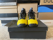 Load image into Gallery viewer, Jordan 17 “Solefly”
