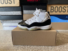 Load image into Gallery viewer, Jordan 11 “Concord”

