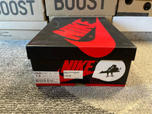 Load image into Gallery viewer, 2015 Jordan 1 “Chicago”
