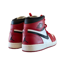 Load image into Gallery viewer, 2013 Jordan 1 “Chicago”
