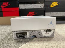 Load image into Gallery viewer, VNDS Jordan 4 “University Blue”
