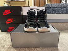 Load image into Gallery viewer, Jordan 11 “Jubilee”
