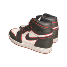 Load image into Gallery viewer, Jordan 1 “Bloodline”
