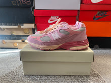 Load image into Gallery viewer, VNDS New Balance x JFG “Performance Art Pink”
