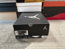 Load image into Gallery viewer, Jordan 5 “Moonlight”
