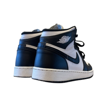 Load image into Gallery viewer, 2014 Jordan 1 “Black White”

