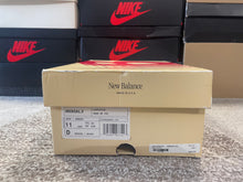 Load image into Gallery viewer, VNDS New Balance 990 “Teddy Santis Sea Salt”
