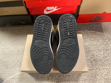Load image into Gallery viewer, Jordan 1 “Gold Toe”
