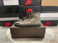 Load image into Gallery viewer, Gucci Supreme Canvas Sneakers
