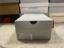 Load image into Gallery viewer, VNDS Nike Air Force 1 “White”
