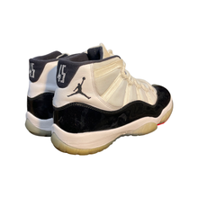 Load image into Gallery viewer, Jordan 11 “Concord”
