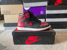 Load image into Gallery viewer, 2016 Jordan 1 “Banned”
