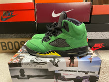 Load image into Gallery viewer, Jordan 5 “Oregon”

