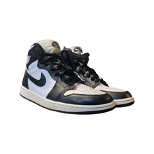 Load image into Gallery viewer, 2014 Jordan Retro 1 “Black White”
