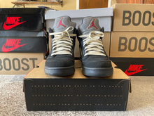 Load image into Gallery viewer, 2016 Jordan 5 “Black Metallic”
