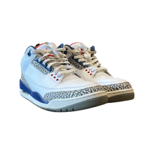 Load image into Gallery viewer, Jordan 3 “True Blue”
