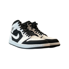 Load image into Gallery viewer, VNDS Jordan 1 Mid “Tuxedo”
