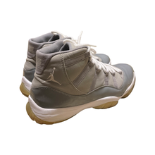Load image into Gallery viewer, Jordan 11 “Cool Grey”
