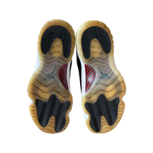 Load image into Gallery viewer, Jordan 11 “72-10”
