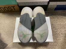 Load image into Gallery viewer, Jordan 5 “Green Bean”
