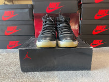 Load image into Gallery viewer, Jordan 11 “72-10”
