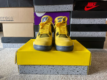 Load image into Gallery viewer, VNDS Jordan 4 “Lightning”
