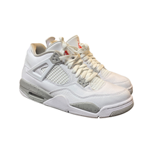 Load image into Gallery viewer, Jordan 4 “White Oreo”

