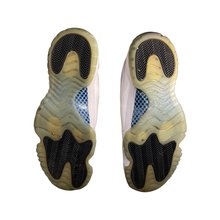 Load image into Gallery viewer, Jordan 11 “Legend Blue”
