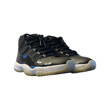 Load image into Gallery viewer, Jordan 11 “Jubilee”
