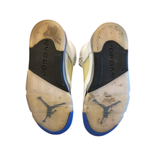 Load image into Gallery viewer, Jordan 5 “Stealth”
