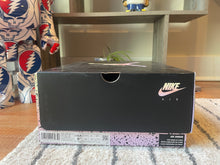 Load image into Gallery viewer, DS Jordan 5 “DJ Khaled Crimson Bliss”
