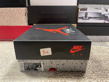 Load image into Gallery viewer, Jordan 4 “Fire Red”
