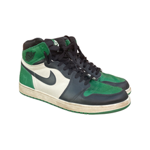 Load image into Gallery viewer, Jordan 1 “Pine Green 1.0”
