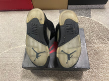 Load image into Gallery viewer, Jordan 5 “Black Metallic”
