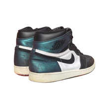 Load image into Gallery viewer, Jordan 1 “Chameleon”
